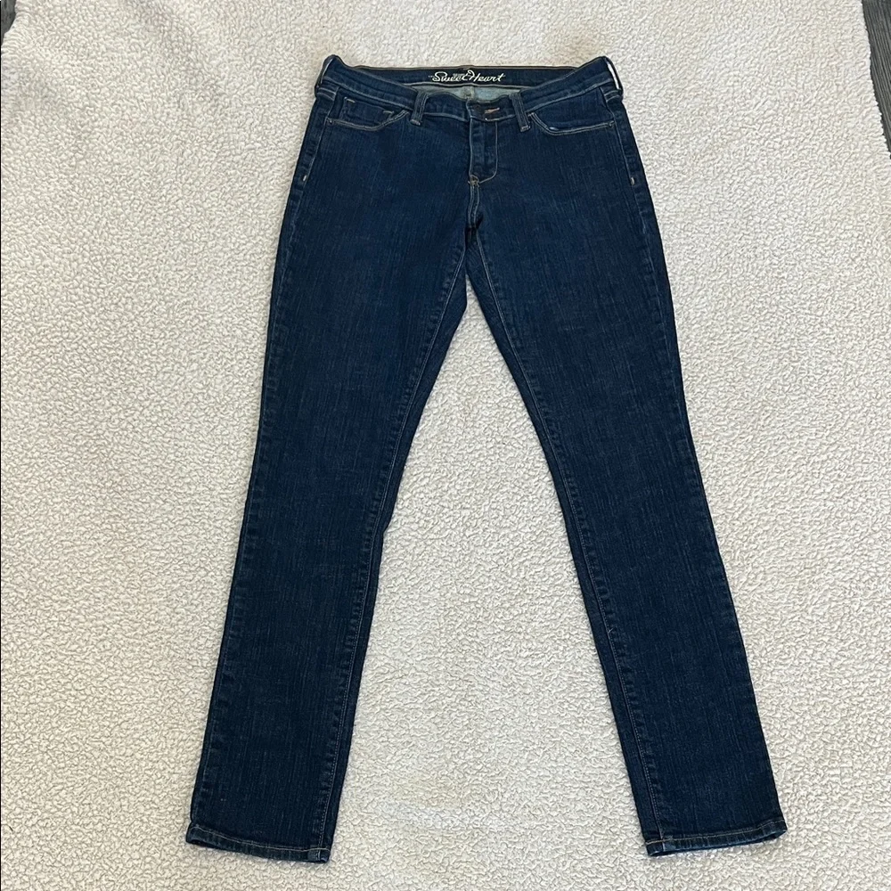Old Navy Women's SweetHeart Dark Blue Jeans Size 4 Long - Picture 1 of 4